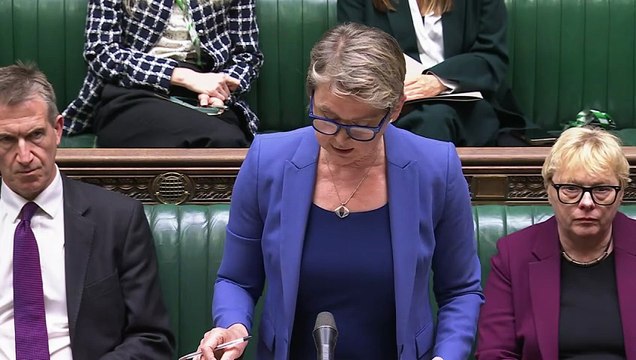 Yvette Cooper announces refugee family crackdown