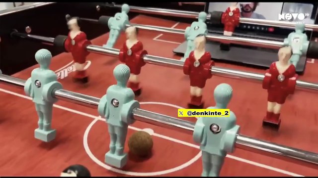 Regardez le lancement de la nouvelle chaîne NOVO19 qui a fait ses débuts ce soir à 18h avec (beaucoup) de bandes annonces, un talk en direct et un journal des régions...