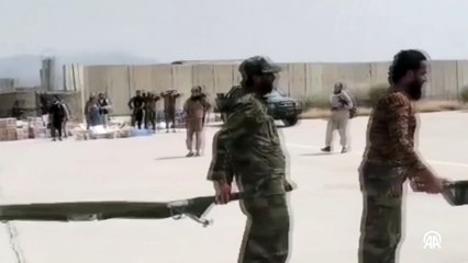 Afganistan'da meydana gelen 6 büyüklüğündeki depremde 800'den fazla kişi yaşamını yitirdi