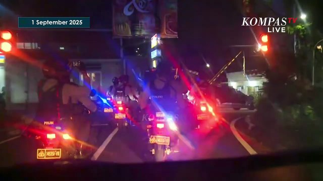 Suasana Patroli Malam! Polisi Naik Motor dan Rantis Keliling Jakarta Pascademo