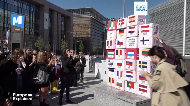 Una petizione per rendere l'aborto più accessibile nell'Ue