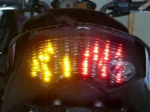 Z 750 K7 K8 feu arrière avec clignotants intégrés