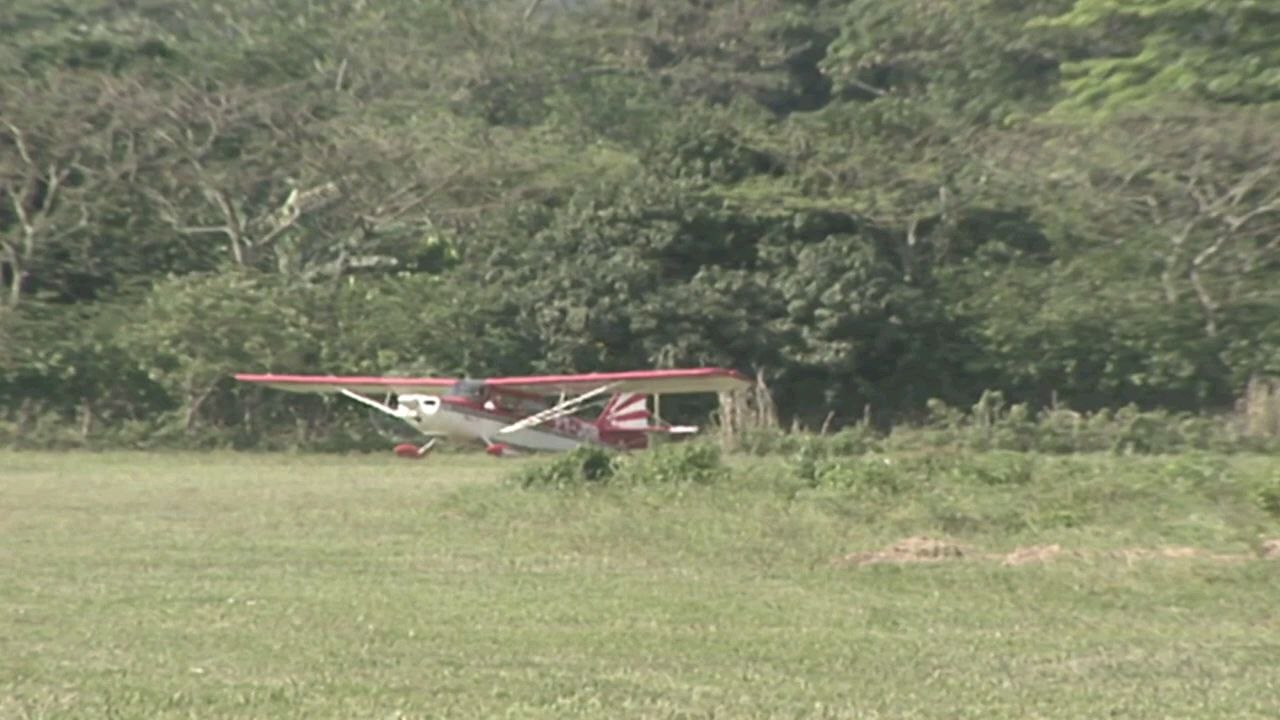 VINGANÇA! FERNANDA JOGA AVIÃO COM MAURO NO MAR | CARA & COROA