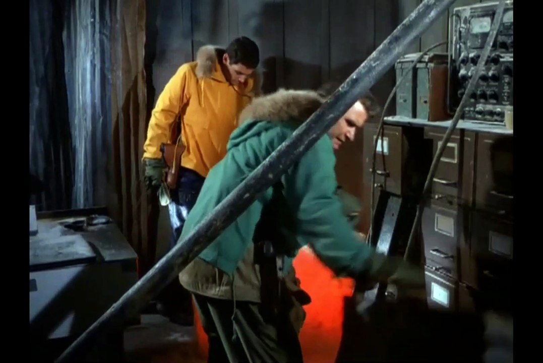 Viaje al fondo del mar 3x17-El monstruo del calor-HD