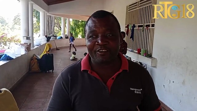 Plizyè fanmi ki kouri kite kay yo Mibalè mande sipò otorite yo.