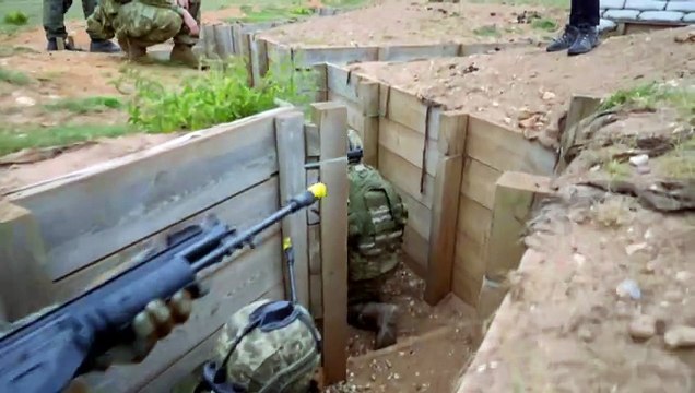 Ukrainian recruits learn defence and leadership from allies in east England