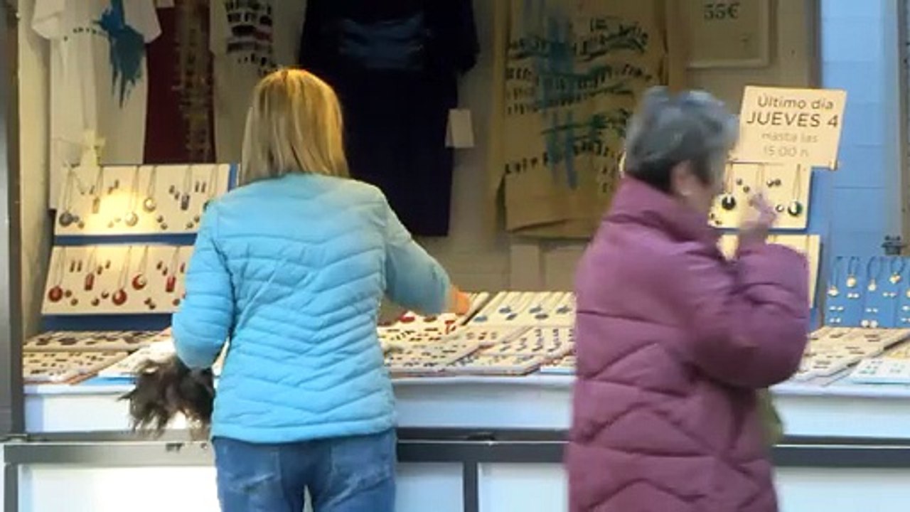 El final del verano eleva el paro en 21.905 personas mientras se pierden casi 200.000 afiliados