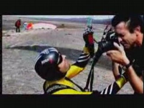 Paragliding parapente Free Flight Riding the wind