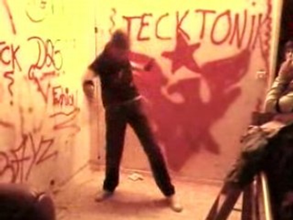 tecktonik
