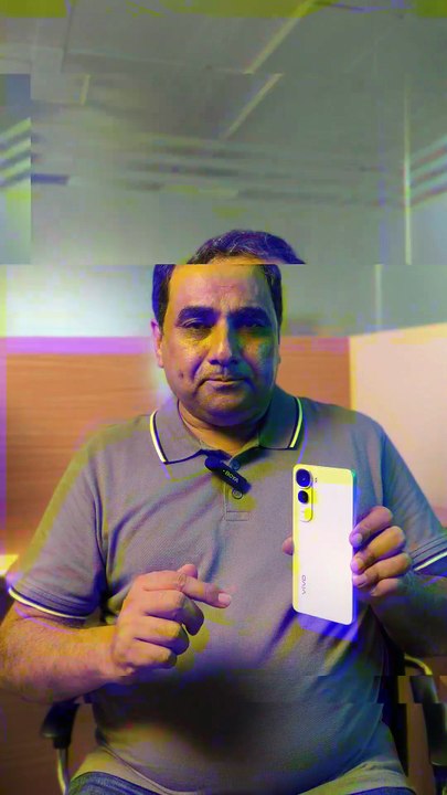 The vivo Y400 features a Snapdragon 685 chipset, a 120Hz AMOLED display, and a 6000 mAh battery with 44W fast charging. It also boasts an IP68/IP69 water and dust resistance rating. #vivoy400   ⁨@vivoPakistan⁩