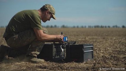 Ukraine's fresh recruits using latest drone tech