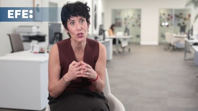 Elma Saiz señala que el empleo creció en un año en medio millón de trabajadores