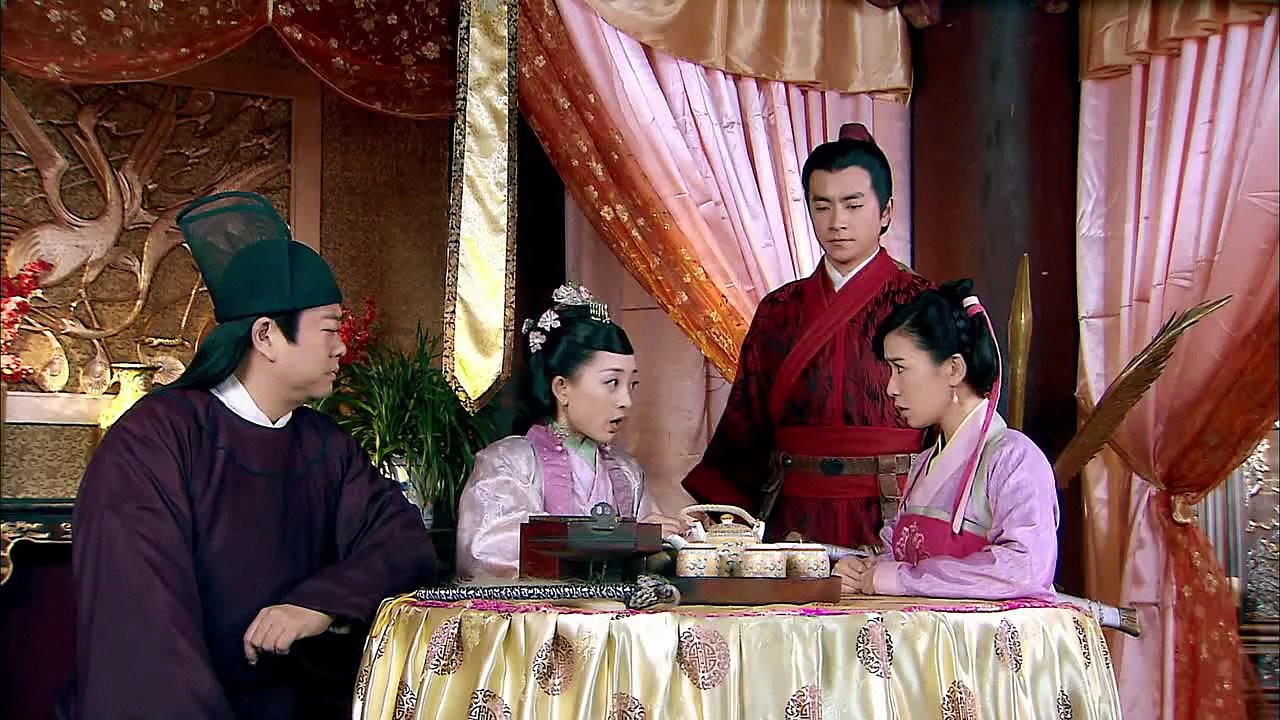 05 ĐỚI ĐAO NỮ BỔ KHOÁI - Knife Female Detective 2011