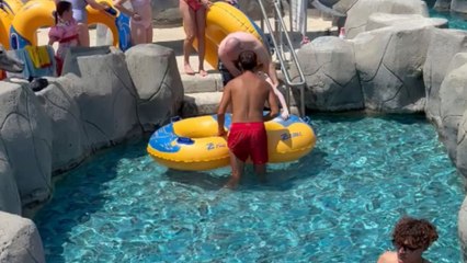 'This Honestly Made My Holiday, Haha!' - Man loses balance and falls off floaty during family vacation