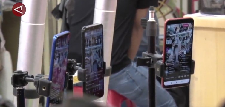 Komdigi: Pembatasan fitur live di Tiktok bukan instruksi pemerintah