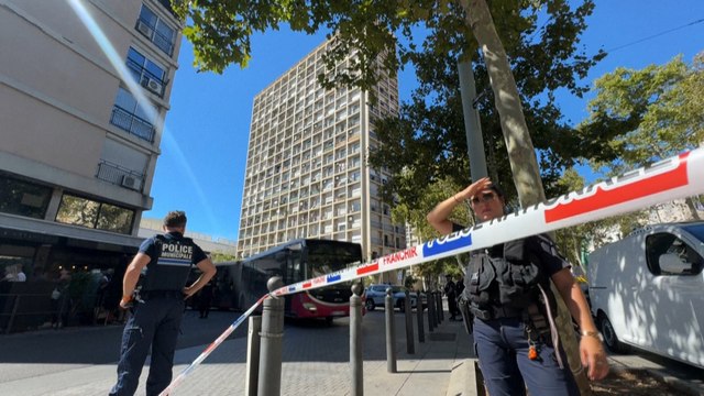 Attaque au couteau à Marseille : plusieurs personnes blessées, l’assaillant tué