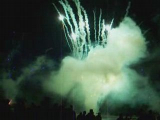 Feu d'artifice Rambouillet mai 2008 1/7