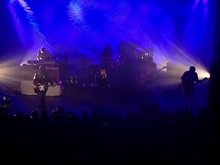 Bring On the Dancing Horses - Echo and The Bunnymen (live)