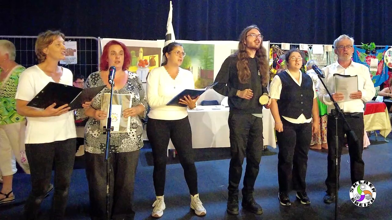 2025 Duhont àr ar mane - Sklaer Breizh - Forom ar C'hevredigezhioù Plañvour