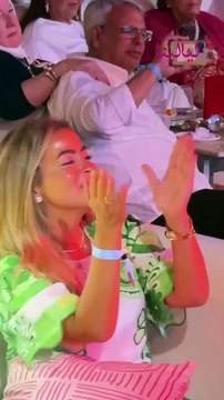 حماقي يشعل أجواء ليالي مراسي بحضور زوجته ومصطفى خاطر ونيفين رجب