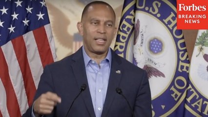 Hakeem Jeffries Praises 'Legend' Jerry Nadler, Claims House Democrats Push For Generational Change