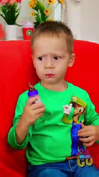 No DIRTY LOLLIPOPS! 🤯 Let's USE some COOL GADGETS! ✨ #shorts #funny #gadgets