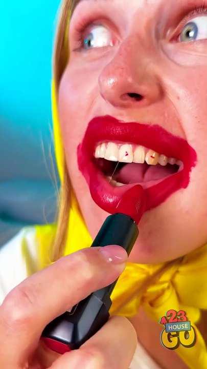 DIY Lip-Saving Sorcery!💄🎀 #beauty #lifehack #makeup