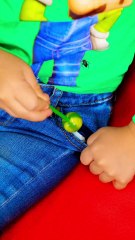 He Tricked His Mom With This Gadget! 😱 🍭 #pranks #funny #hacks