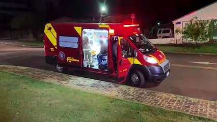 Batida entre carro e bicicleta deixa homem ferido na Rua Natal