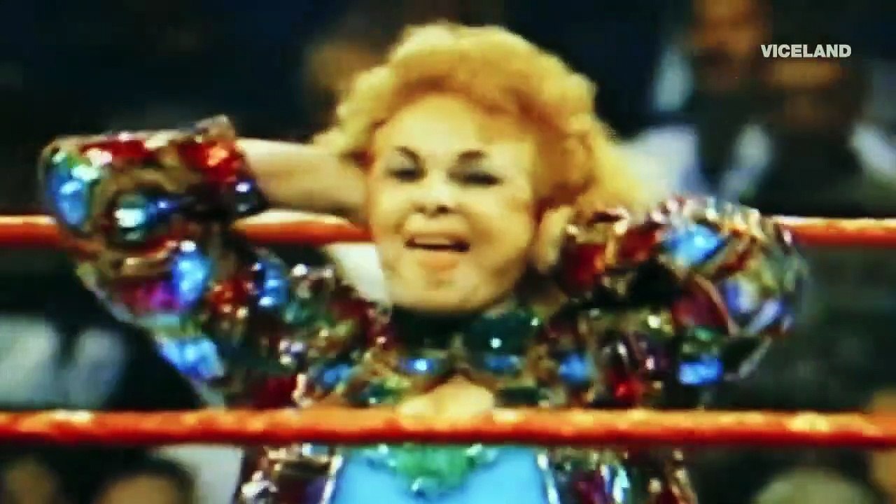 Dark Side of the Ring Season 1 Episode 6 - The Fabulous Moolah - video Dailymotion.mp4