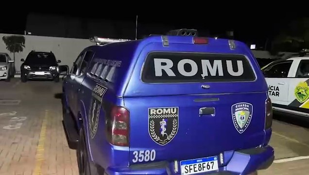 ROMU apreende armamento, munições e detém homem no Bairro Cascavel Velho
