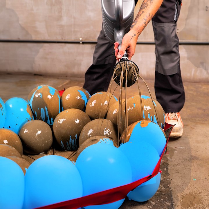 Art or furniture?  you tell me!  #decor #design #creative #fyp #craft