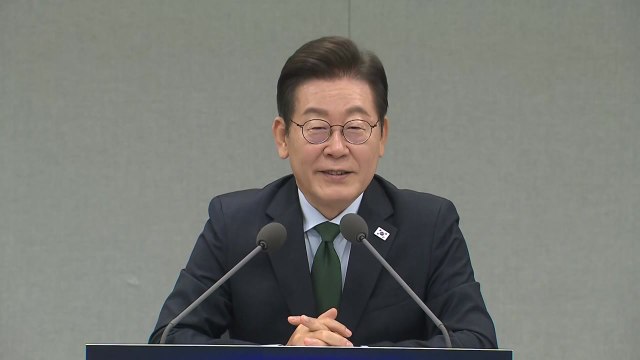 이 대통령, 반도체 장비 부품업체 방문…강소기업 의견 청취 / YTN