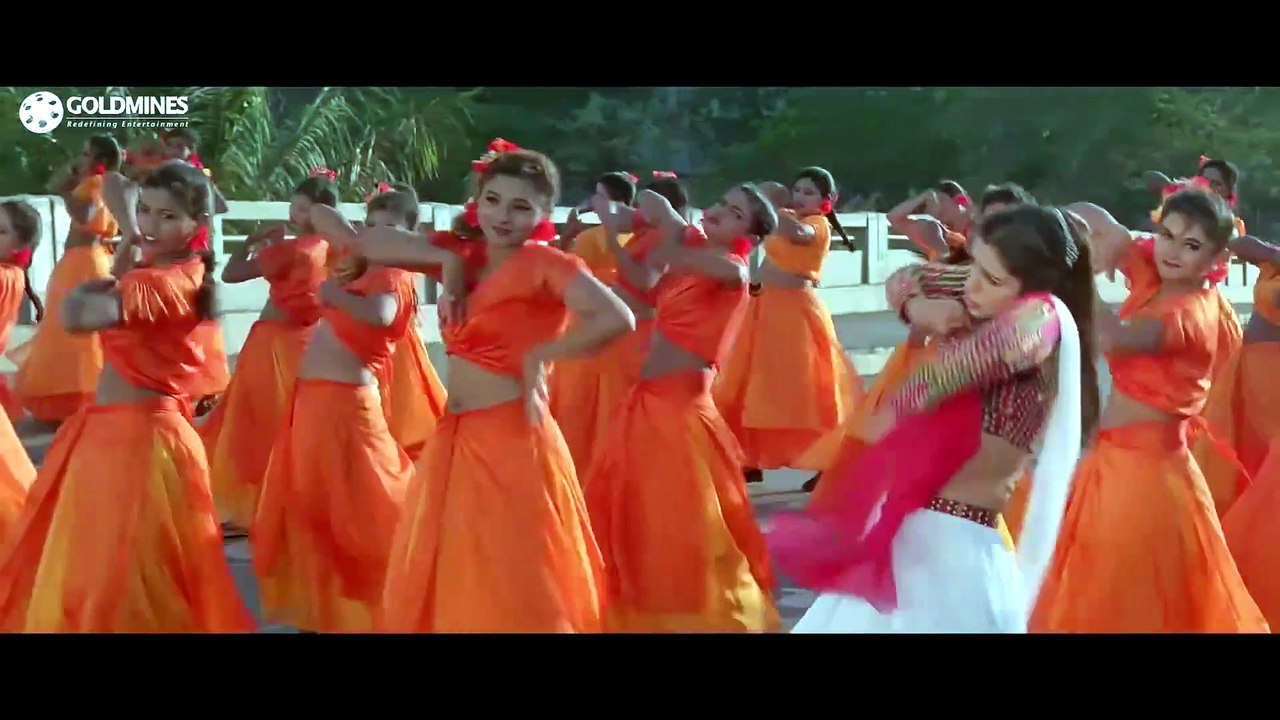 Tabu hot song from Tu Chor Main Sipahi