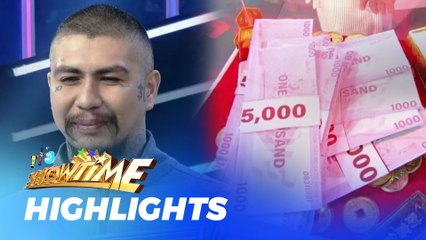 It's Showtime: Fitness trainer, LAKAS-LOOB NA TINALIKURAN ANG 100,000 pesos! (Laro, Laro, Pick)