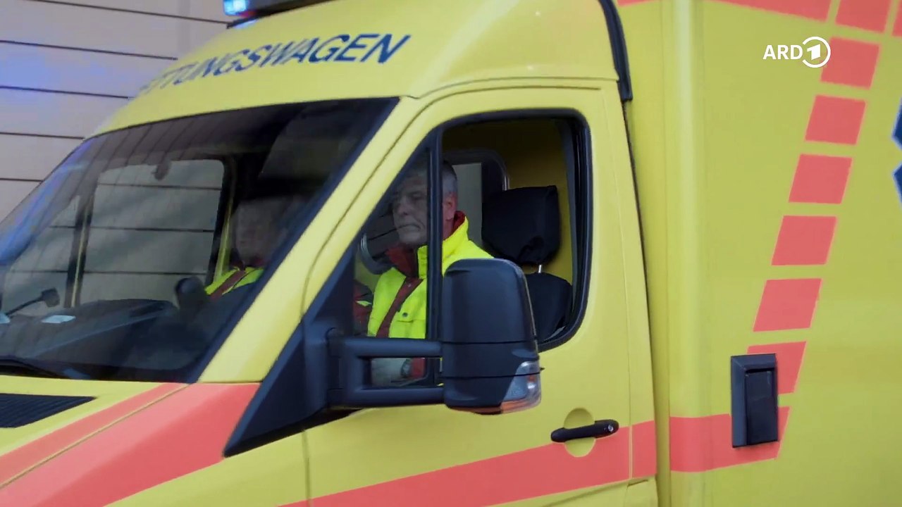 In aller Freundschaft: Zusammenprall | Folge 1105