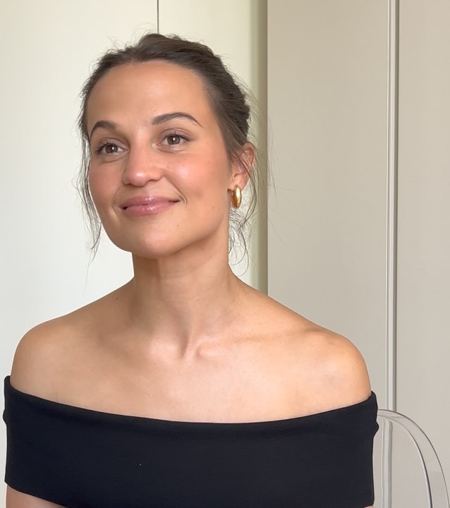 Alicia Vikander à la Mostra de Venise 2025 pour "Le Mage du Kremlin"