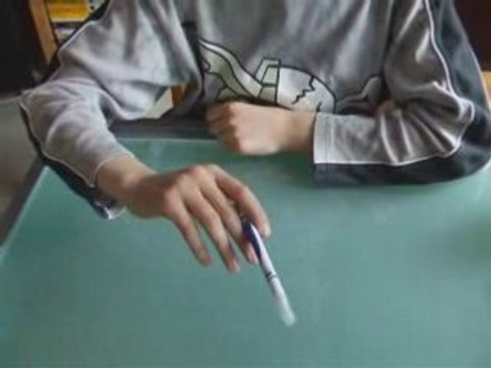 Pen spinning tanguy é franck cr