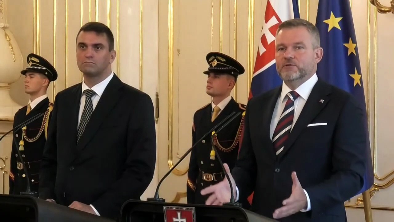 ZÁZNAM: Prezident odporúča vláde zaoberať sa správou SAV k vakcínam čím skôr