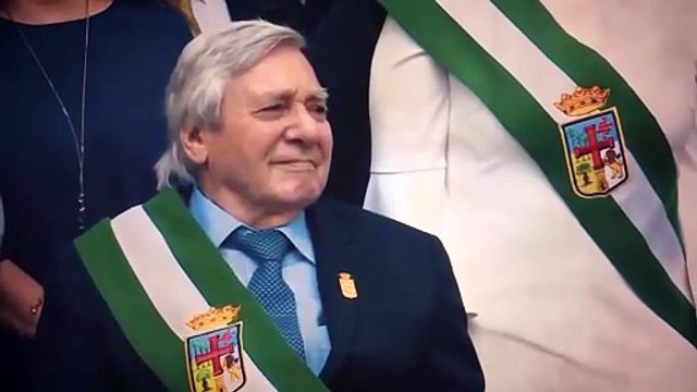 200 ROMER SAUCEDO LLEGA VELORIO PERCY