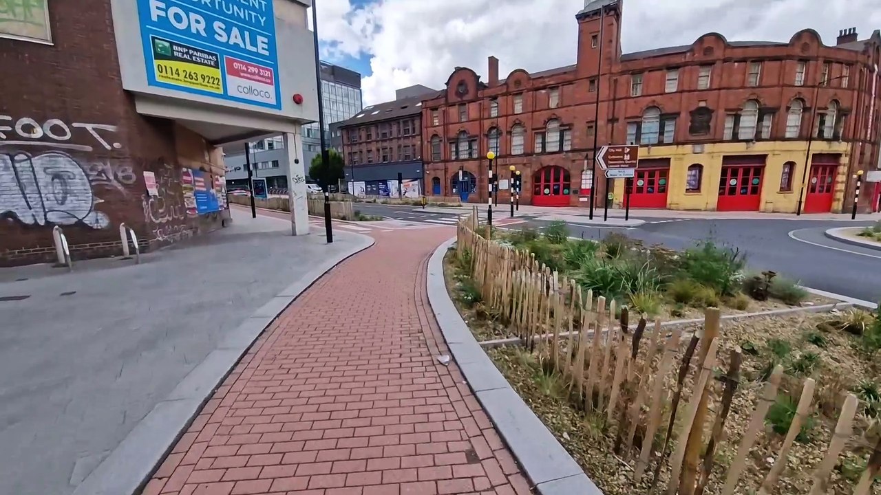 I took a ride around the Dutch roundabout in Sheffield on my bike