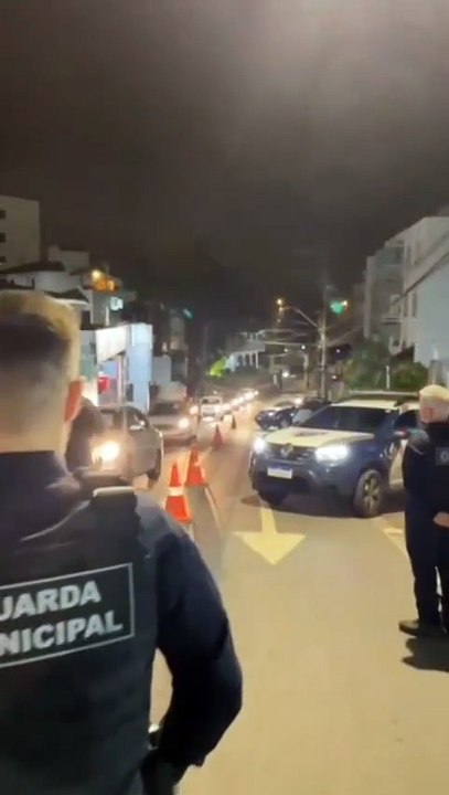 Mais de 60 motos são abordadas durante blitz em ponto estratégico de Florianópolis