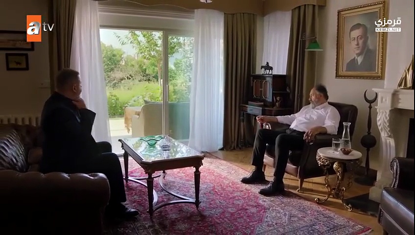 مسلسل عيناك كالبحر الاسود الحلقة 1