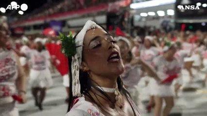 Il Carnevale di Rio inizia con un rituale speciale: la purificazione del Sambodromo