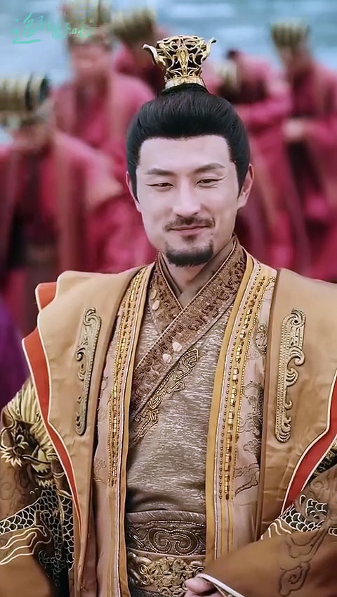 (4) [MULTI SUB] Marrying a Phoenix in the Wilderness, the Phoenix Sings in the Nine Provinces Zhang Xuan Liu Ying Tai Xiaoying They mistakenly took fish eyes for pearls and married a real Phoenix to the wilderness. Unexpectedly, the poor and remote place