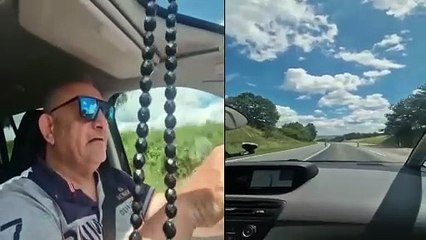 مقابلة مع كامل الوزير