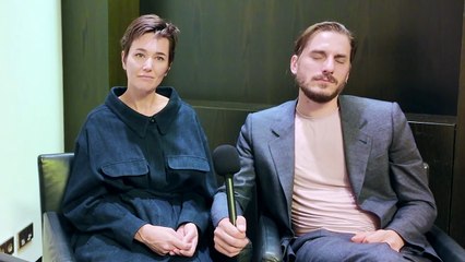 Luca Marinelli alla Berlinale con "Paternal Leave" diretto da sua moglie Alissa Jung