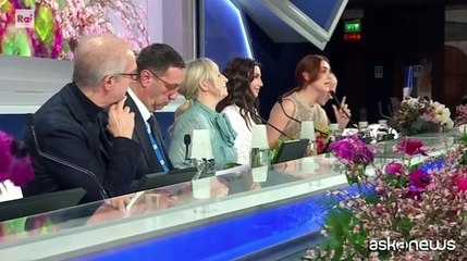 Miriam Leone a Sanremo 2025: «Siamo le 'co.co.co' di Carlo Conti...»