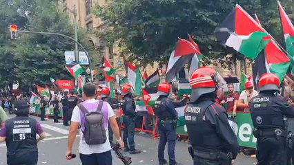 Así está la línea de meta en Bilbao durante la undécima etapa de La Vuelta 2025