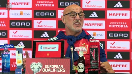 De la Fuente: "Lamine aún es un crío... hay que educarle y formarle, aunque es listo y maduro"